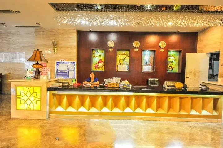 Чэнду: Chengdu Rongjintianhao Hotel