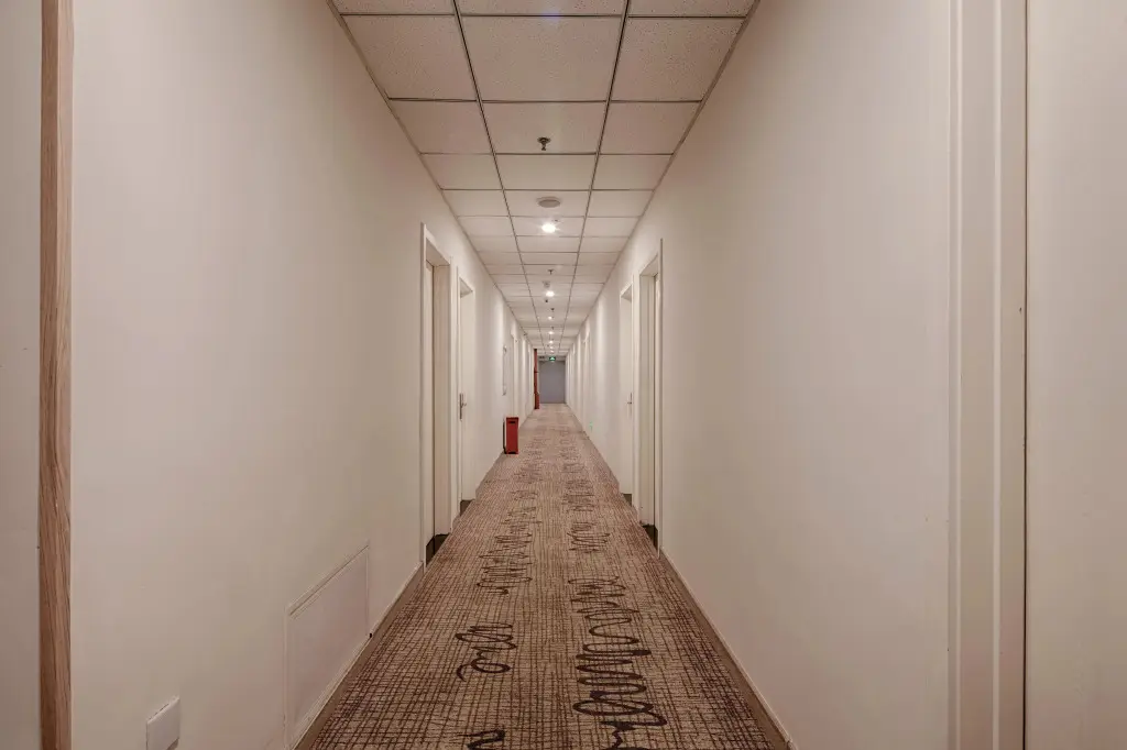 Циндао: Hanting Hotel (Qingdao Licang Wanda Branch 2)