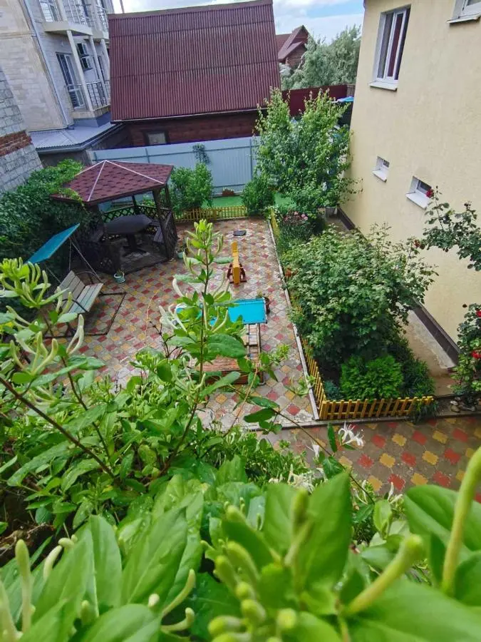 Голубицкая: Guest House Matroskin