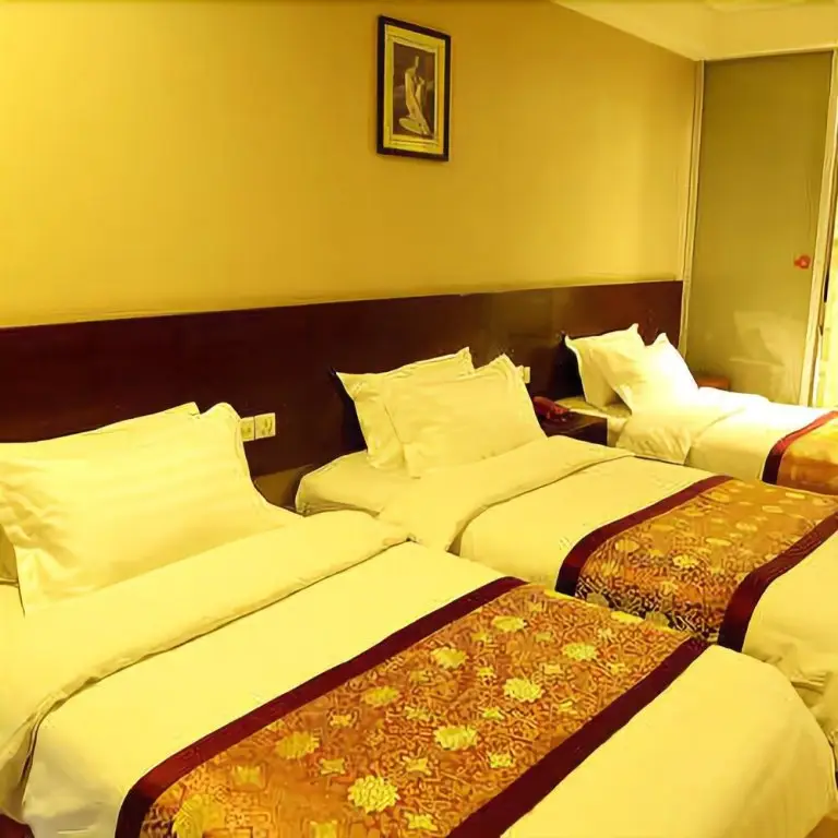 Хучжоу: Chaoyue Business Hotel