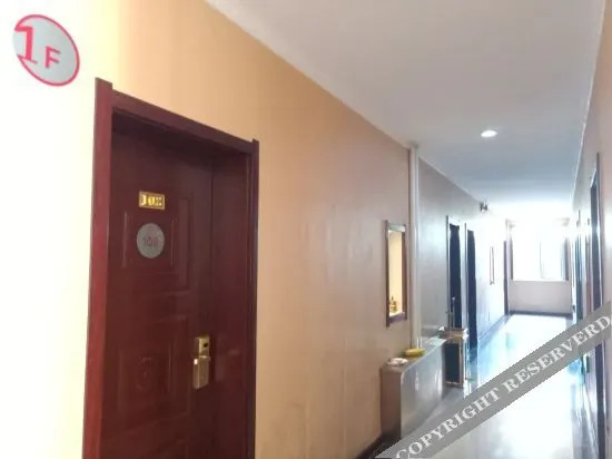Синьчжоу: Xinzhou qi village hot spring resort yunzhongshan hotel