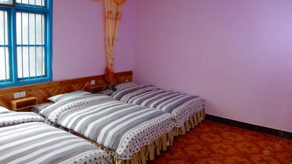 Чжанцзяцзе: Zhangjiajie Qingren Inn