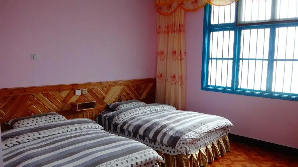 Чжанцзяцзе: Zhangjiajie Qingren Inn