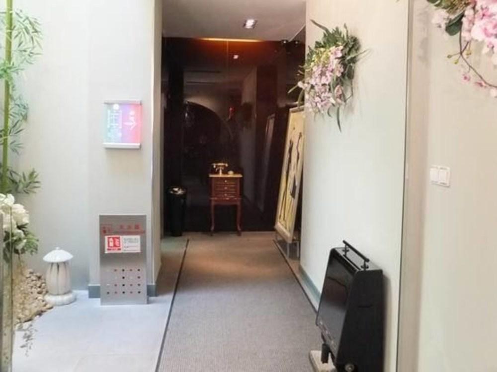 Ухань: Yangtze River TOMOLO Hotel (Jianghan Road Branch)