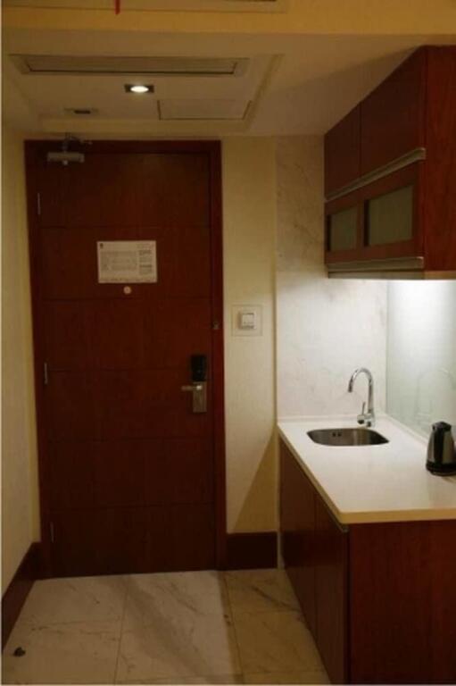 Ухань: Yangtze River TOMOLO Hotel (Jianghan Road Branch)
