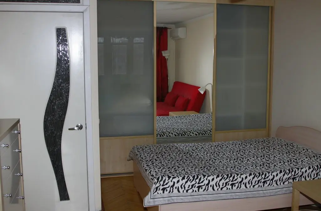 Москва: Na Bolshoy Polyanke 28/1 Apartments