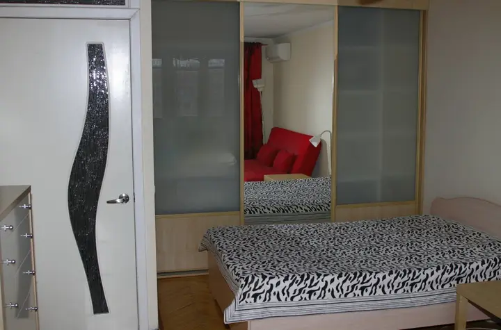 Москва: Na Bolshoy Polyanke 28/1 Apartments