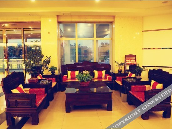 Тяньцзинь: Yuelongwan Business Hotel