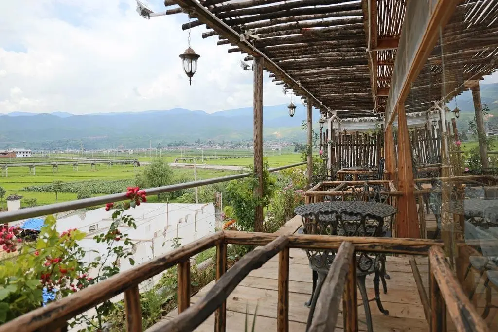 Дали: Xisha Cloud Mountain Holiday Hotel