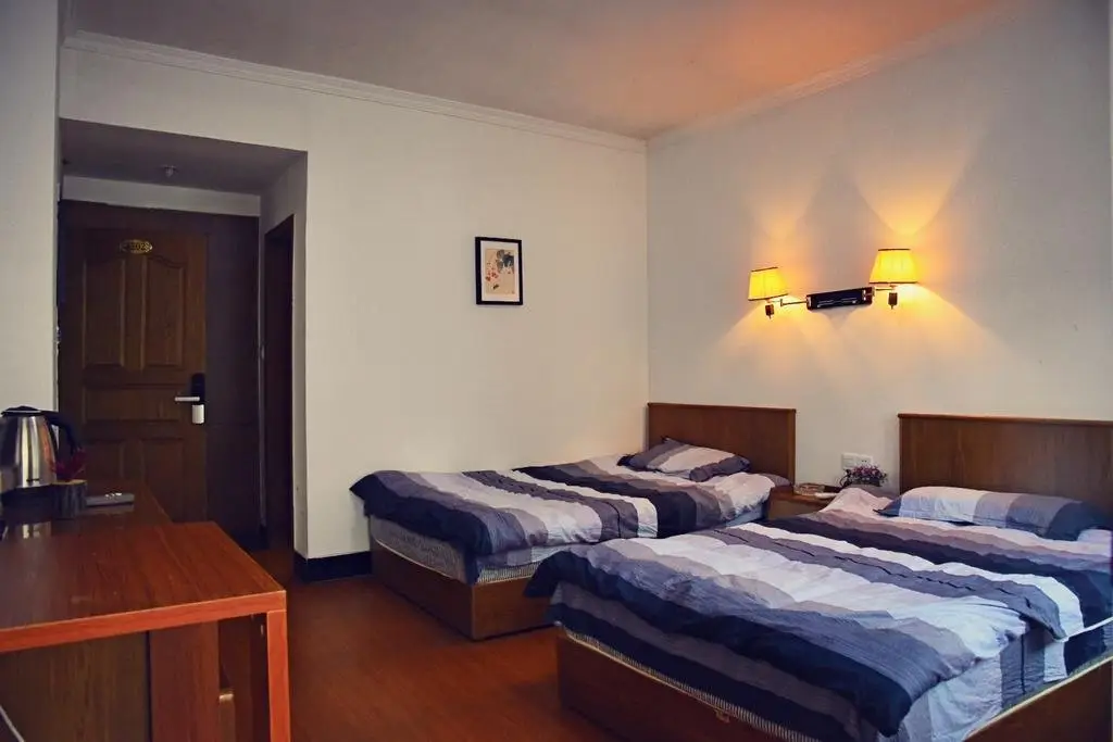 Хуаншань: Mount Huangshan Tangkou 30 degrees north latitude Inn