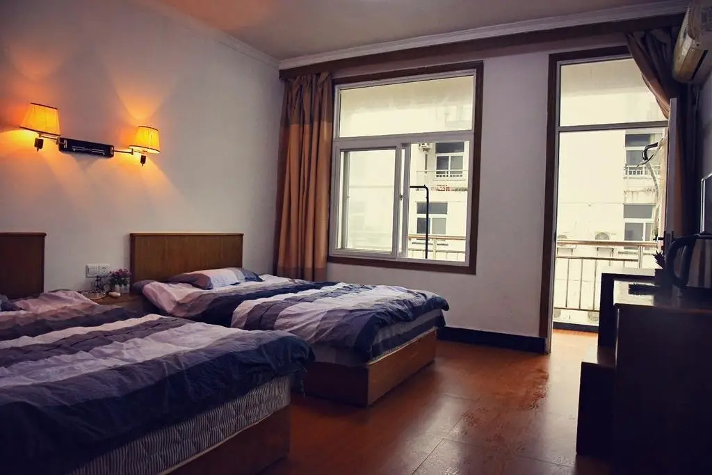 Хуаншань: Mount Huangshan Tangkou 30 degrees north latitude Inn