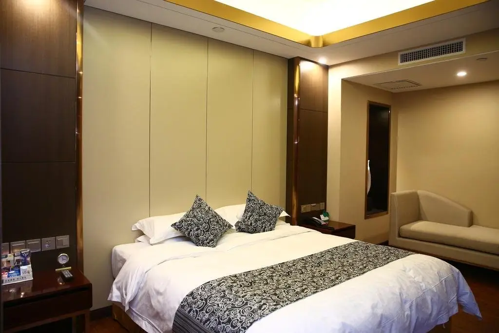 Таншань: Jin Ding Hotel