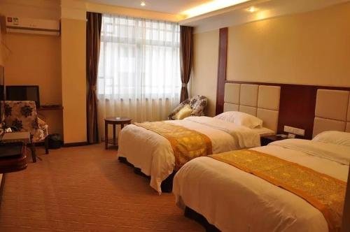 Чжанцзяцзе: Qianshuiwan Hotel