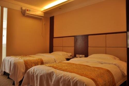 Чжанцзяцзе: Qianshuiwan Hotel
