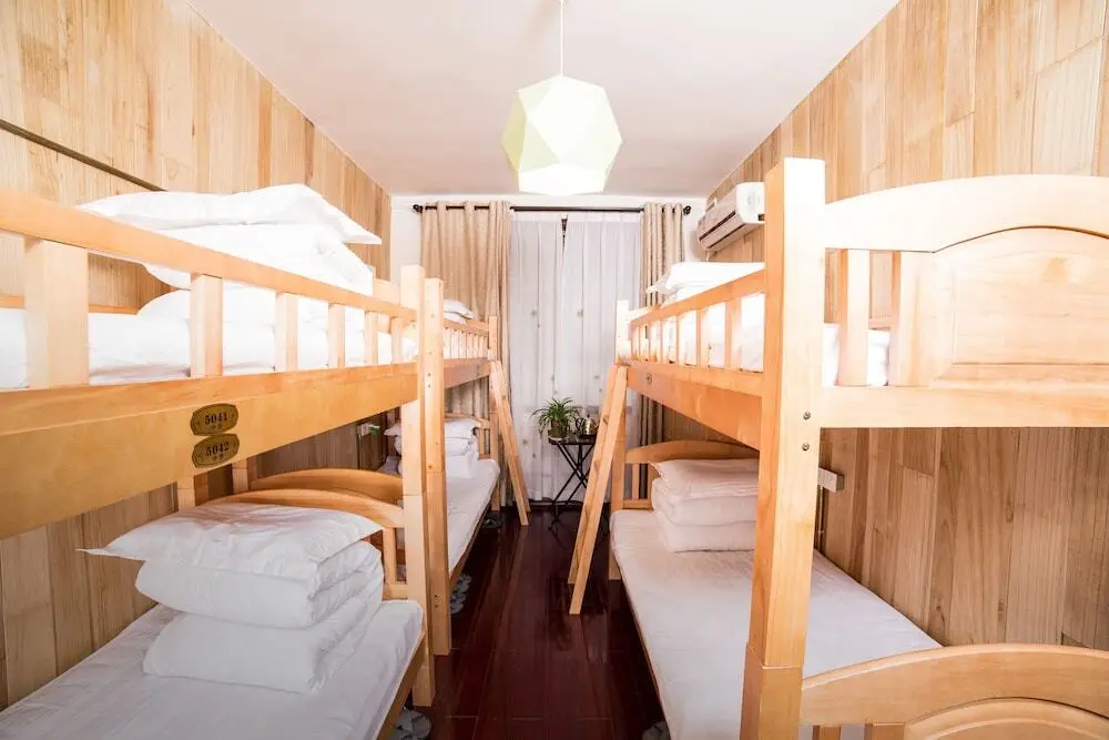 Xi'an Zhongshi Youth Hostel — фото 1
