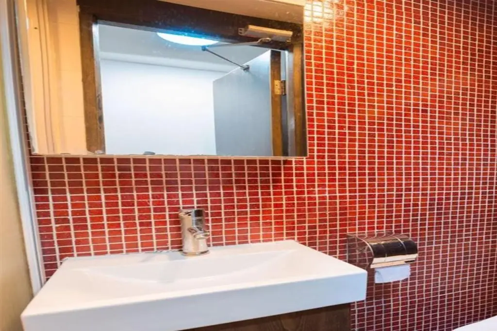Гонконг: Metroplace Olympic Hotel