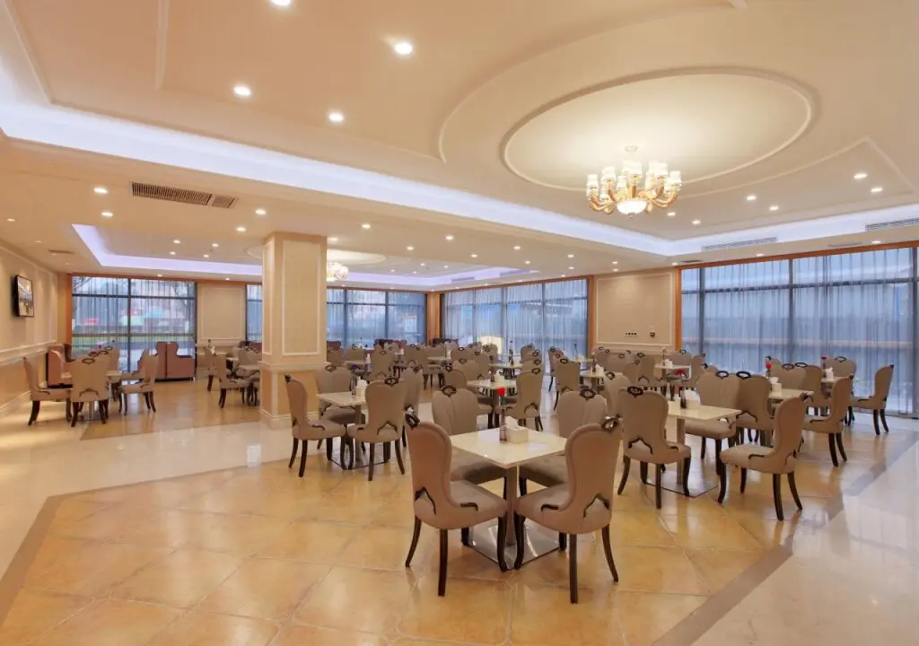 Шанхай: Venus International Hotel ( Shanghai Wild Zoo Shop)