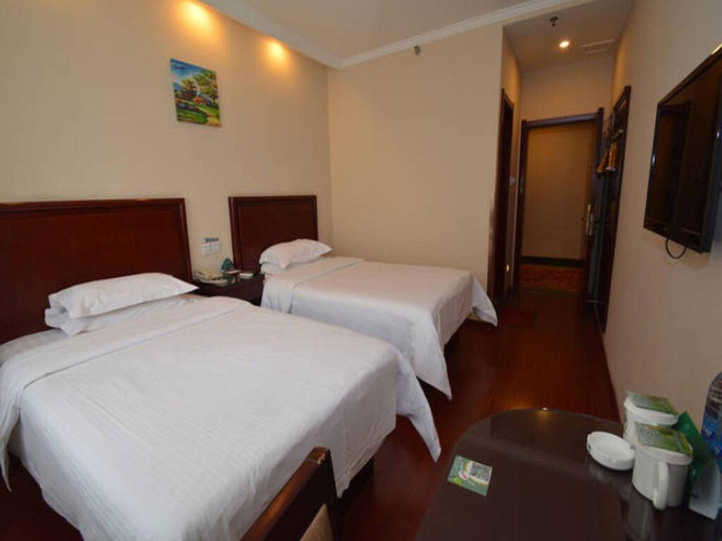 Чжэнчжоу: GreenTree Inn Zhengzhou Shangjie District Xuchang Road Express Hotel