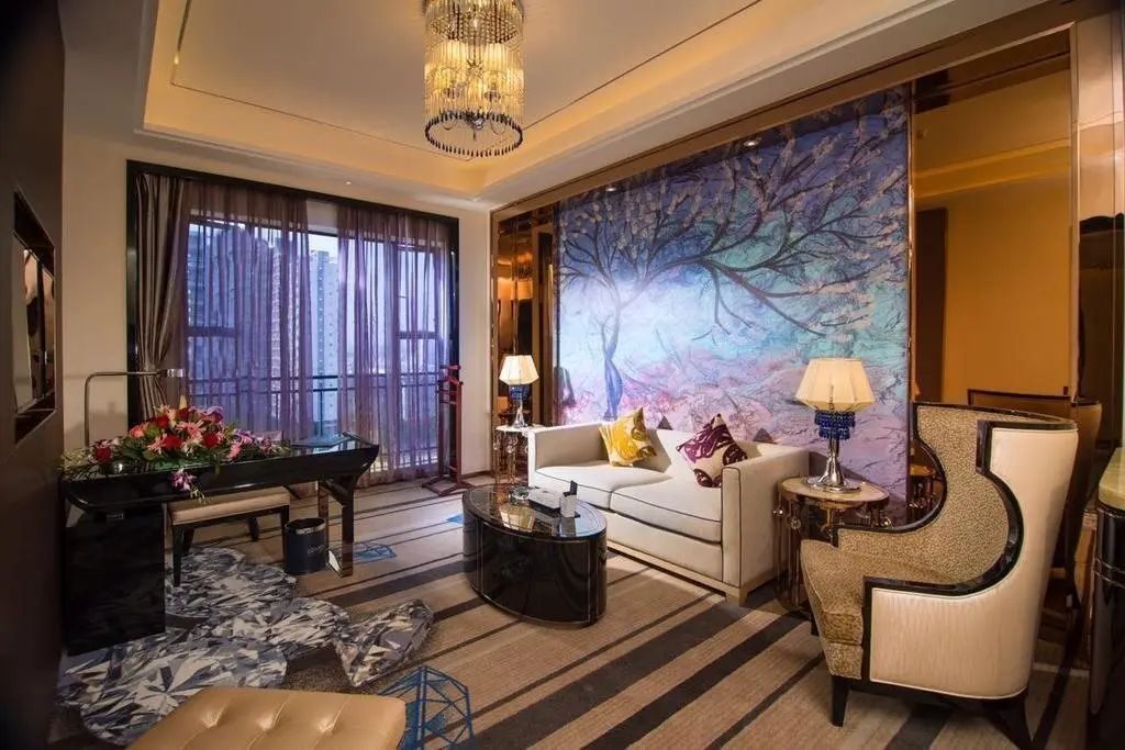 Шэньчжэнь: Pinnacle Art Hotel