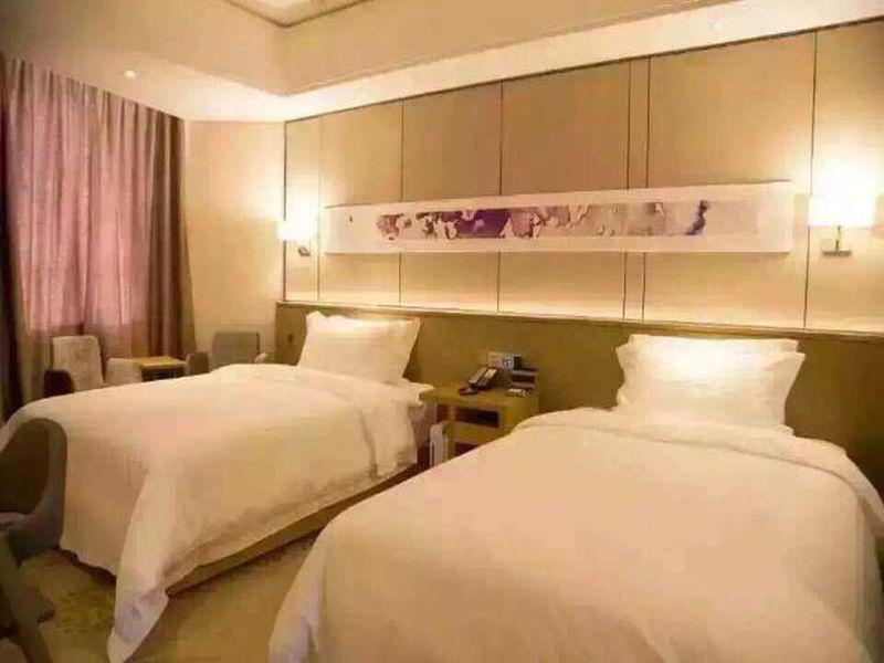 Шэньчжэнь: Lavande Hotel (Shezhen University Town Metro Station)
