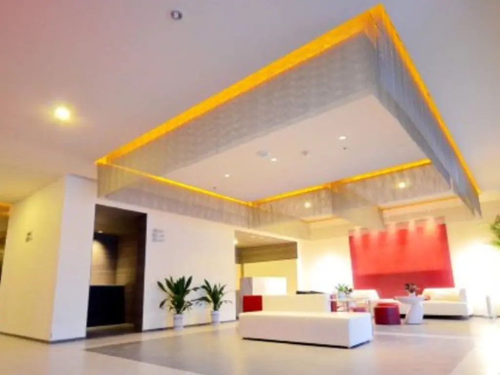 Ухань: Jinjiang Inn Wuhan Guanggu Avenue Lingjie Road Branch