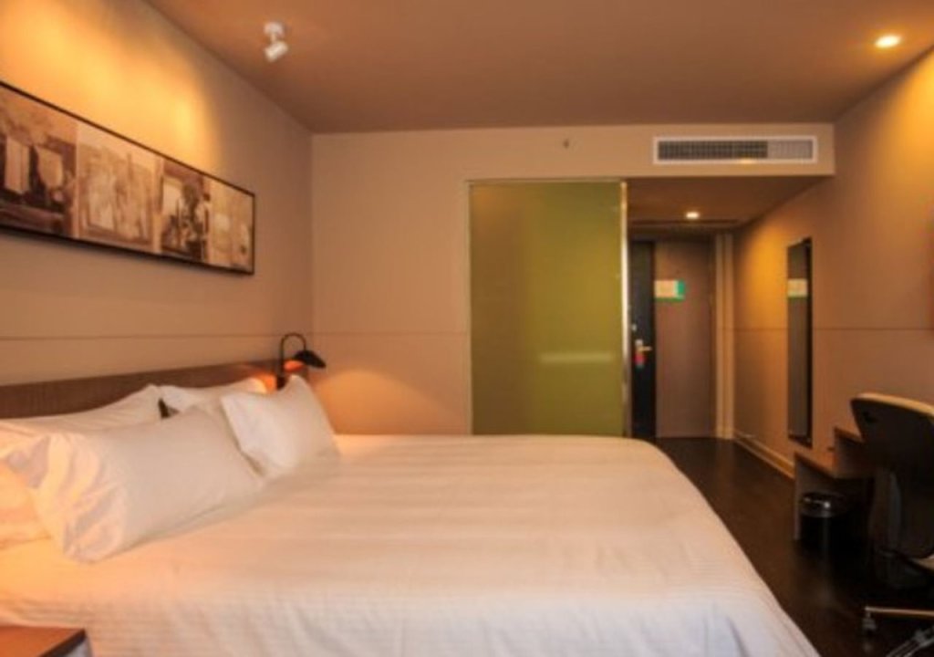 Ухань: Jinjiang Inn Wuhan Guanggu Avenue Lingjie Road Branch