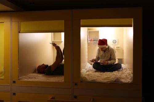 Москва: Capsule Hostel Imperiya at Paveltskaya
