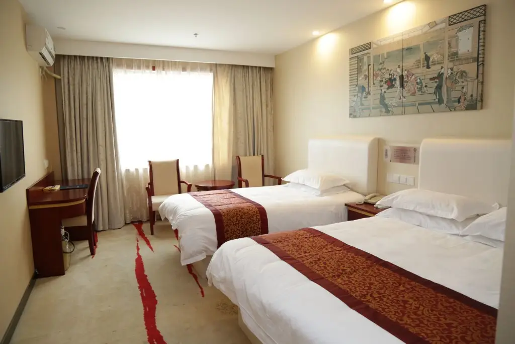 Шанхай: Shanghai Crown Crystal Hotel