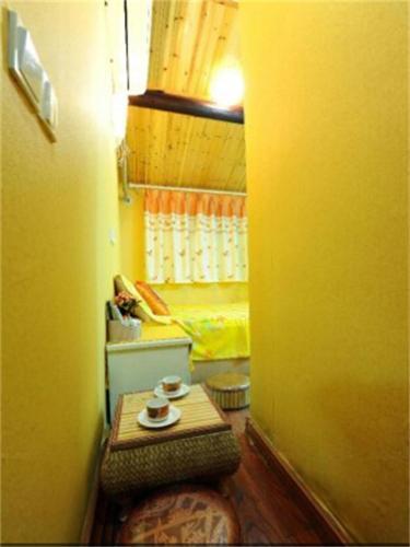 Цзясинь: Xiling Fengyun Inn