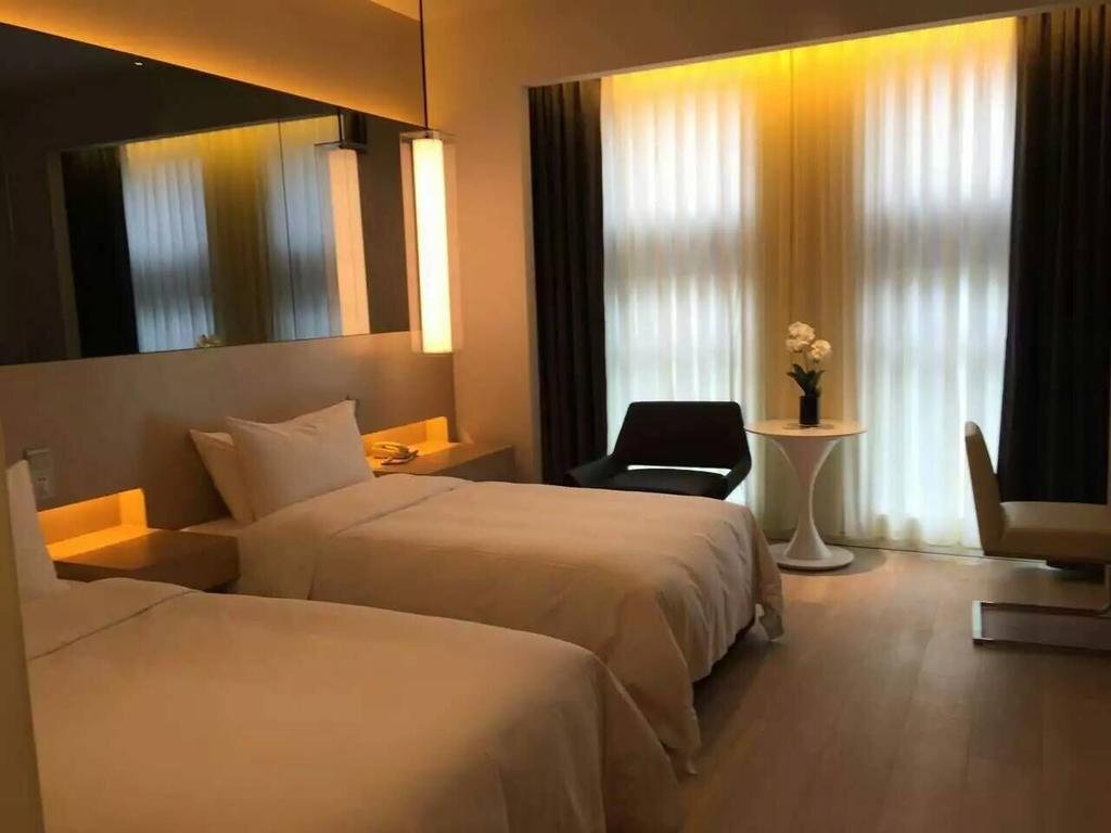 Shuiyunlan Hotel (Yichang Wanda) — фото 1