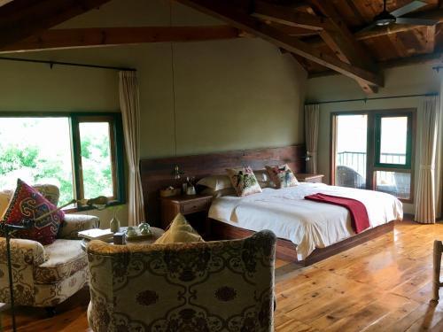 Хучжоу: You Zi Shan Ju Homestay