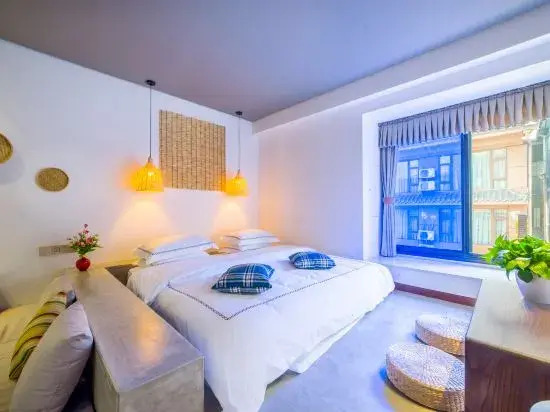 Emeishan Four Seasons Impression Hotel — фото 1