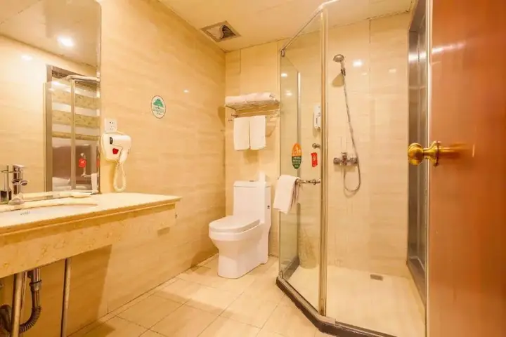 Шанхай: GreenTree Inn Jiangsu Suzhou Kunshan Shimao Plaza Hotel