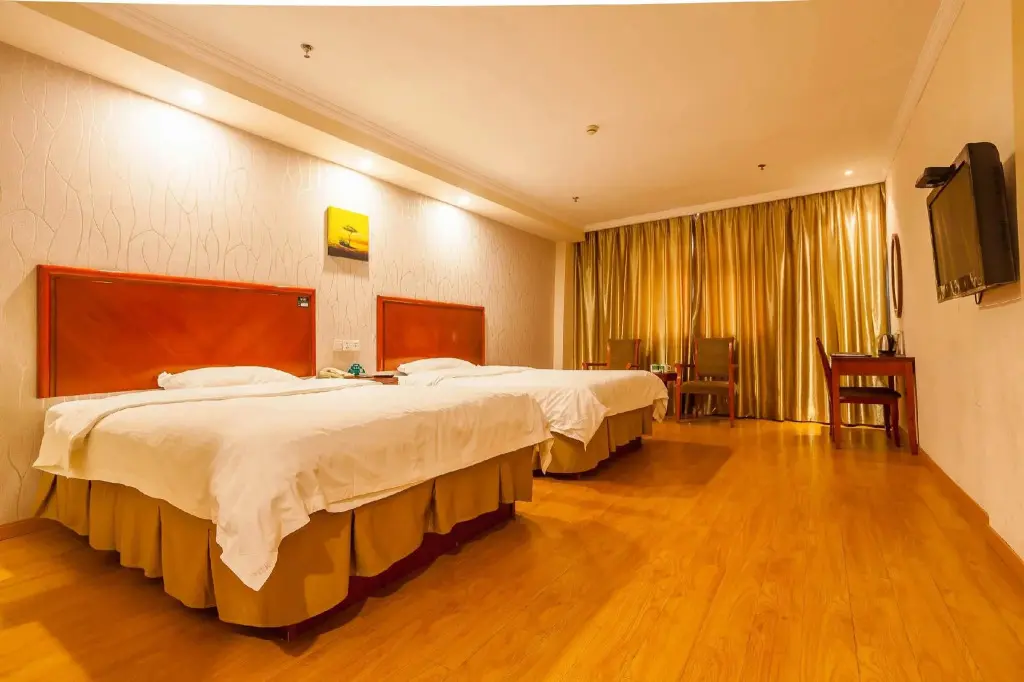 Шанхай: GreenTree Inn Jiangsu Suzhou Kunshan Shimao Plaza Hotel