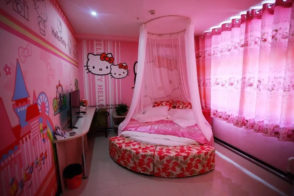 Цзяюйгуань: Jiayuguan City Hard Rock Hotel art theme