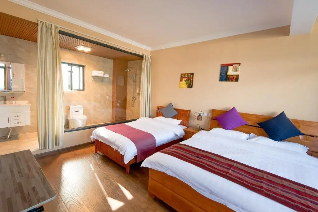 Дали: Dali Fairy Tale Boutique Hostel