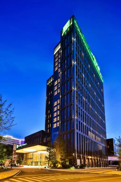 Чэнду: Holiday Inn Chengdu Qinhuang by IHG