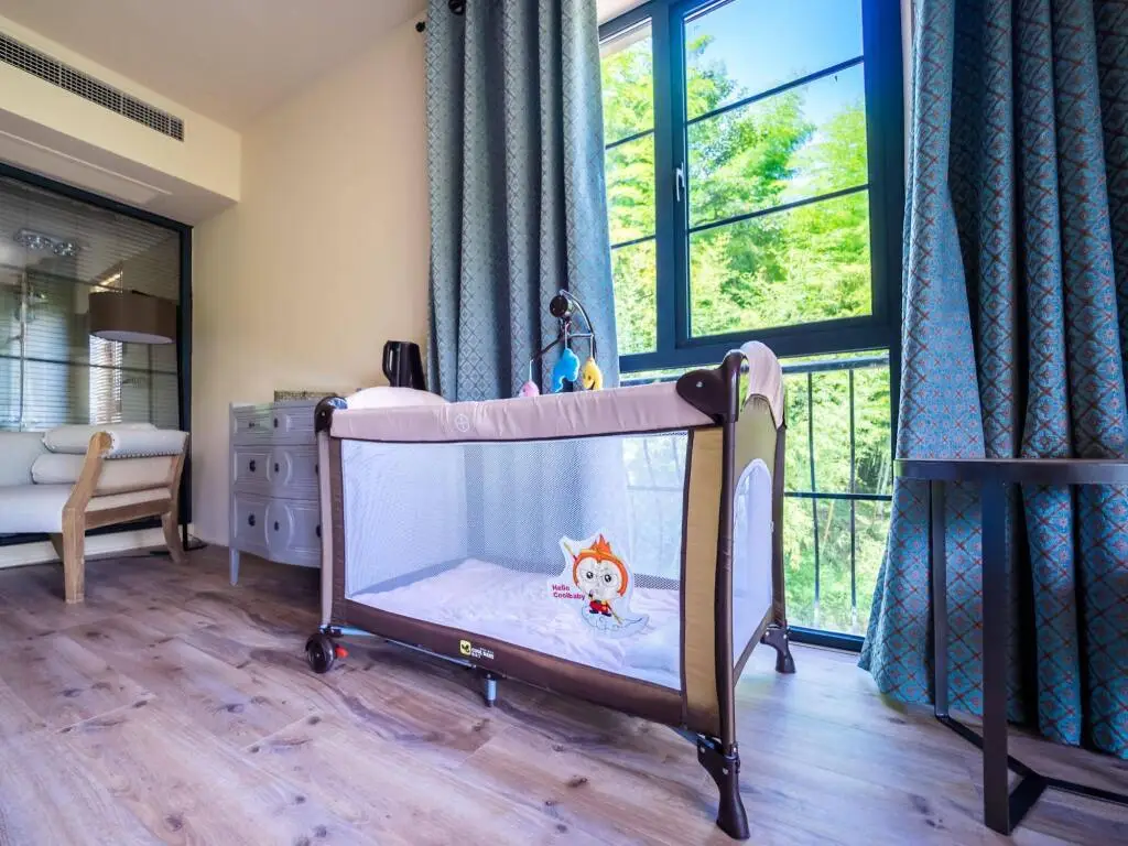 Хучжоу: Arcadia Resorts