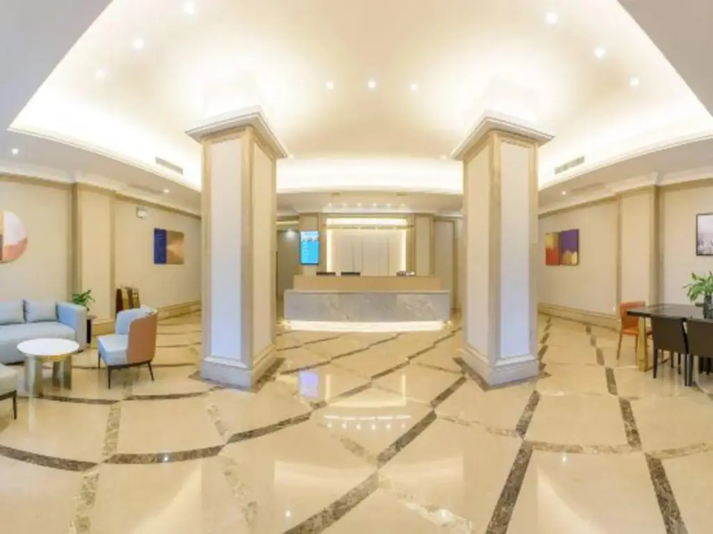 Radow Hotel (Yichang Binjiang Pedestrian Street) — фото 1