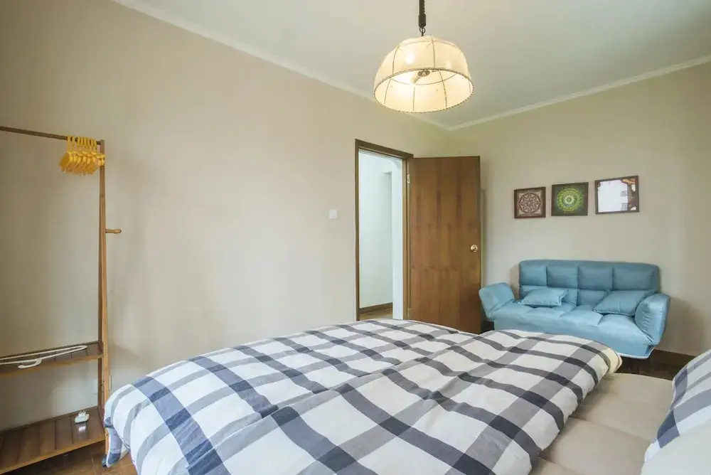 Шанхай: GoNative Downtown Apartment Tianzifang