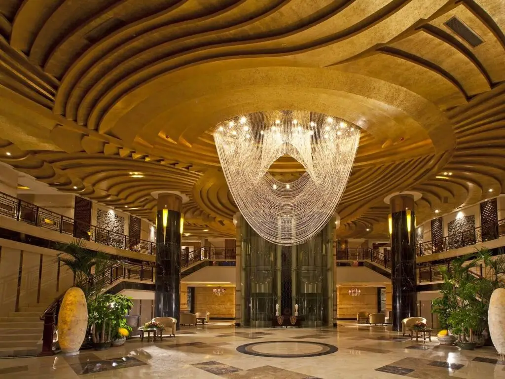 Oriental International Hotel Heyuan — фото 1