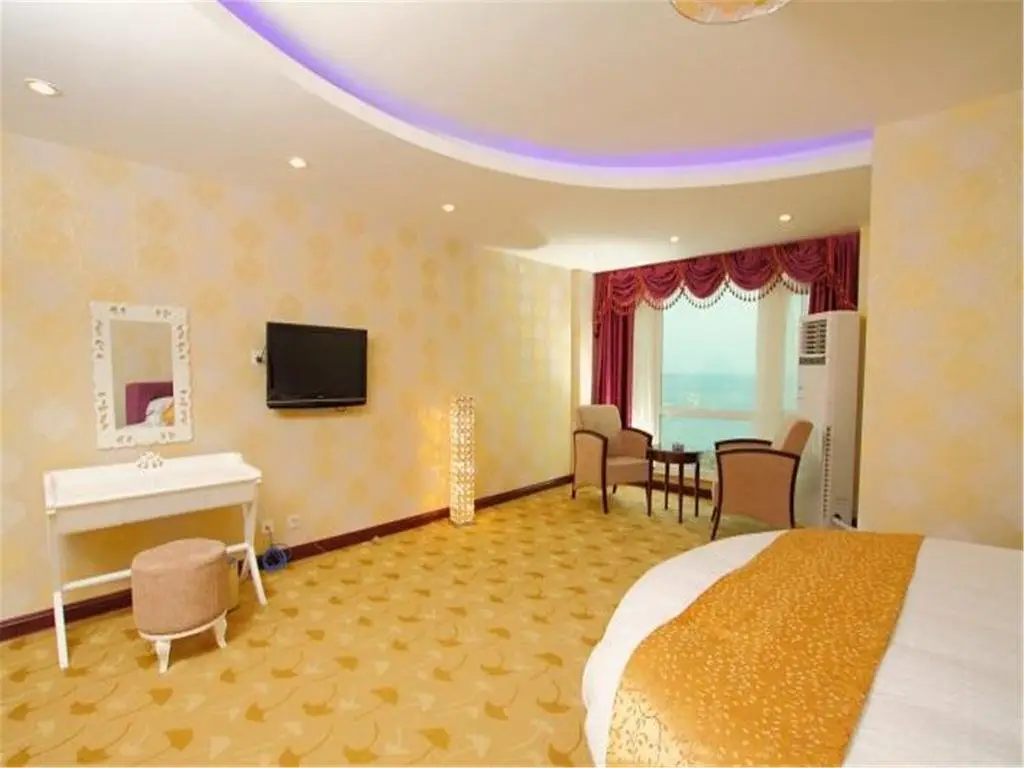 Циндао: Longgang Seaview Hotel