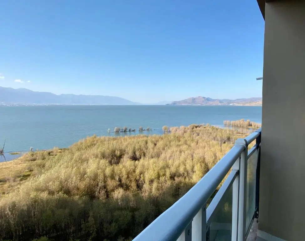 Дали: Ning-house Lake view Inn