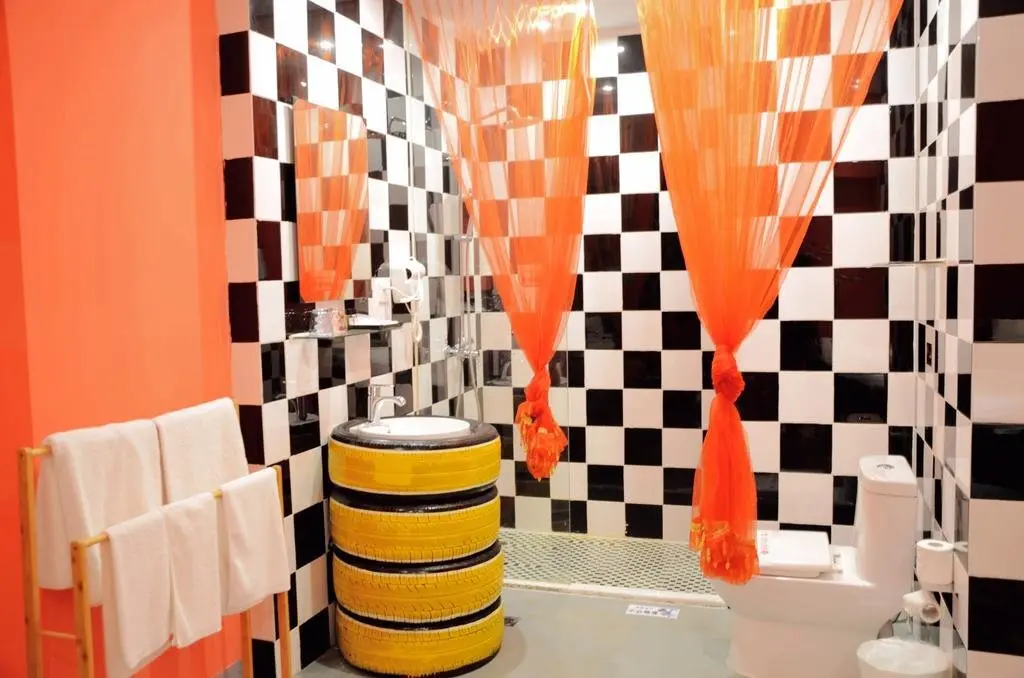 Цзясинь: Jiaxing Yilian City Art Hotel