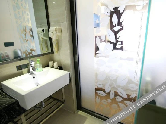 Наньнин: Yeste Hotel