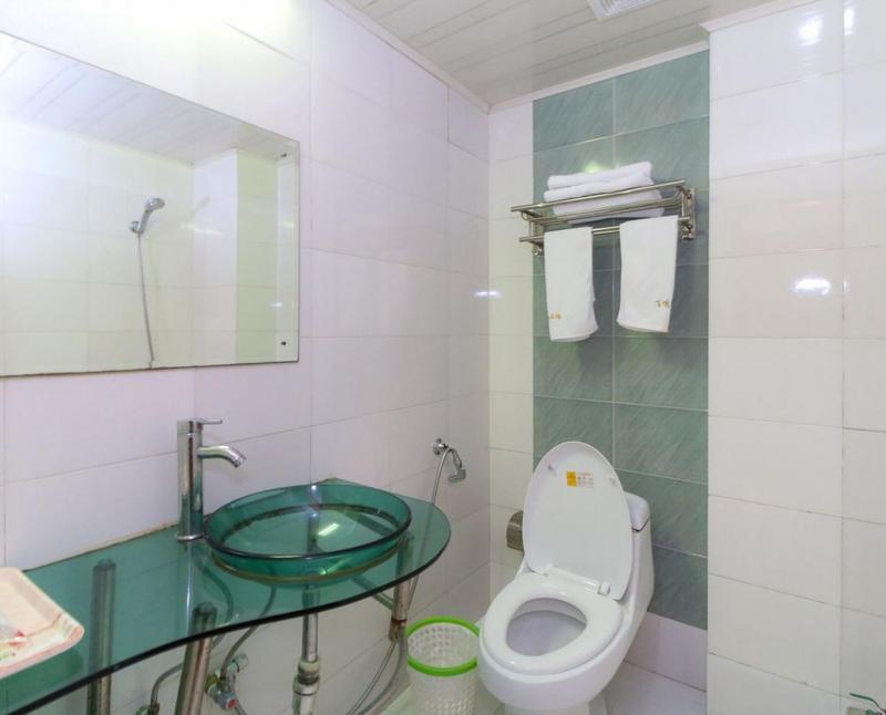Иу: Yiwu Baiming Hotel