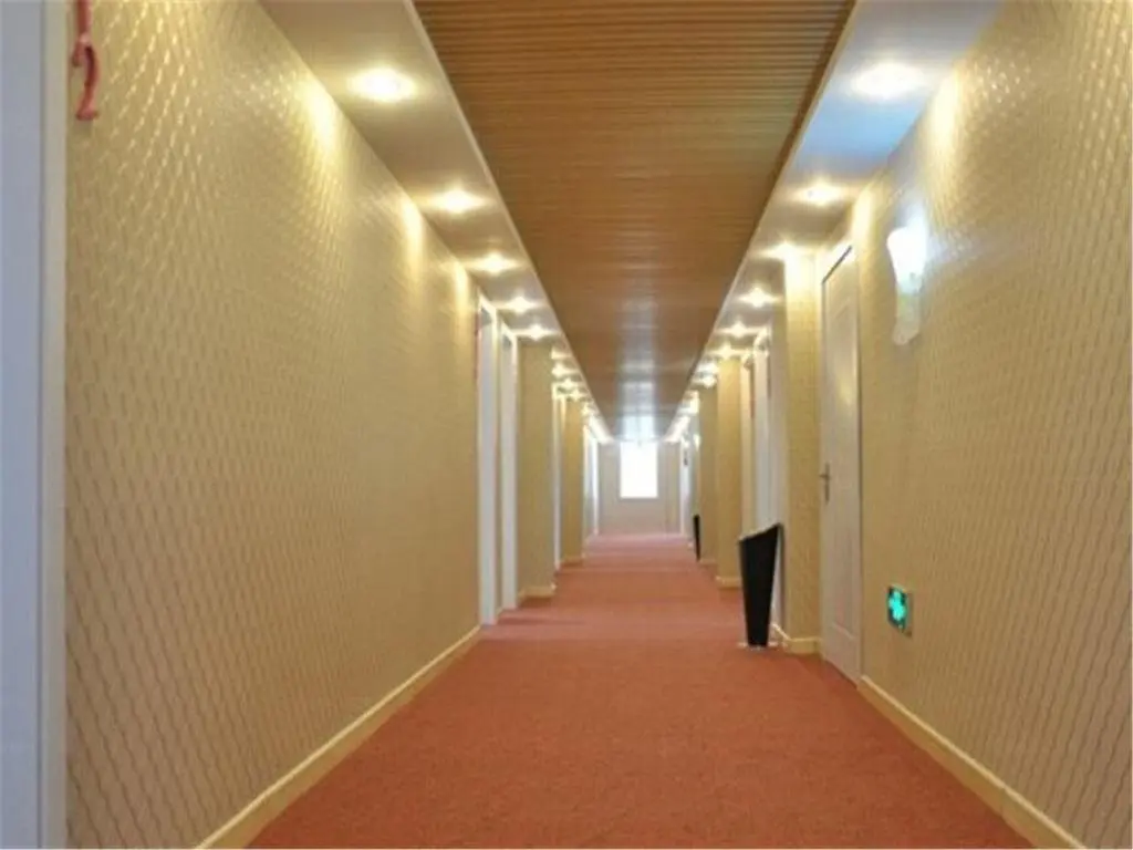 Циндао: Aike 100 Business Motel Qingdao Ruichang Road