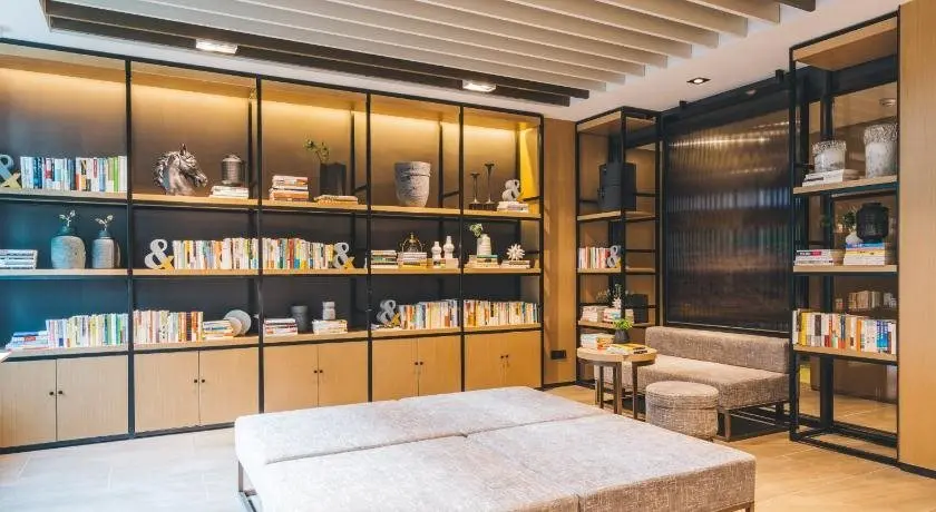 Шанхай: Shanghai Pudong Zhangjiang High Technology Park Ya Duo Hotel