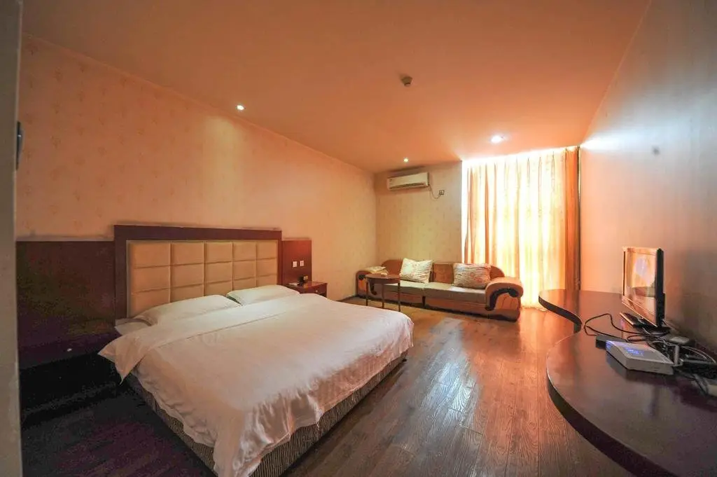 Чэнду: Qinhai Hotel