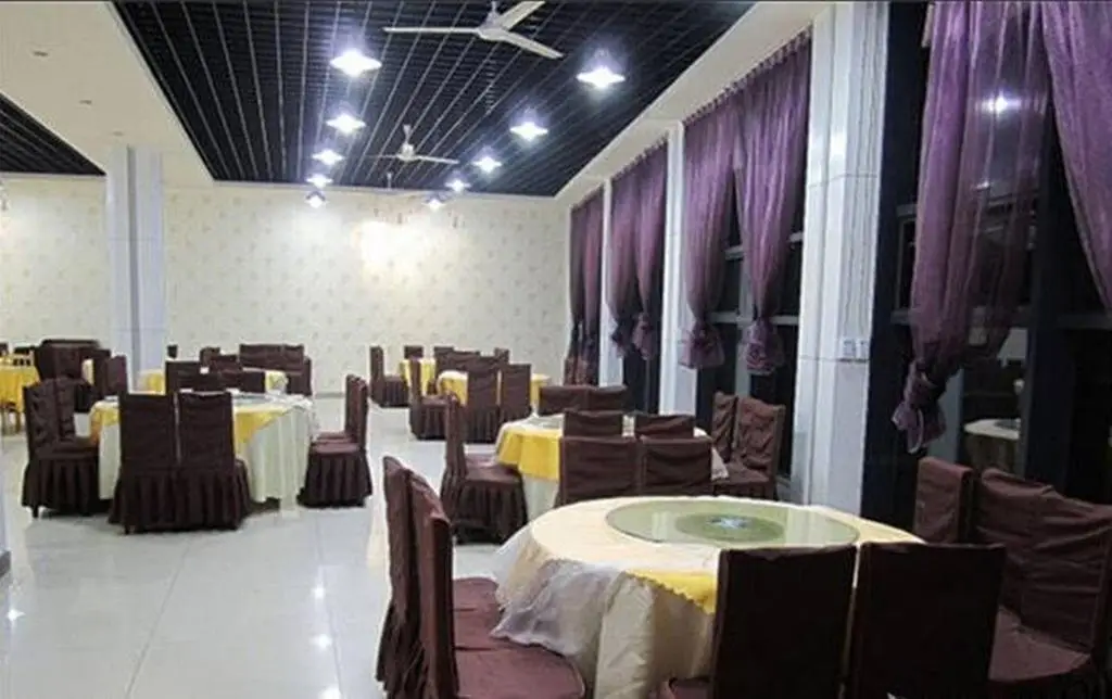 Чэнду: Qinhai Hotel